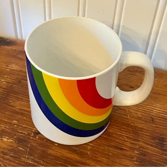 Vintage 1980’s Rainbow Coffee Mug - Picture 2 of 5